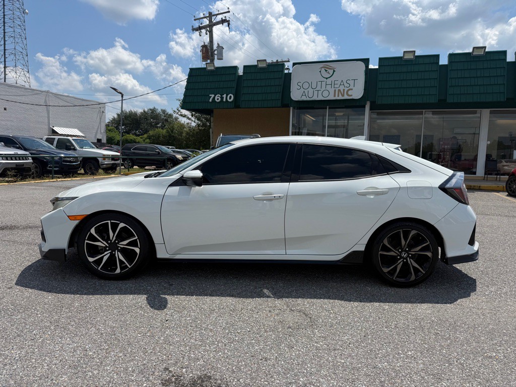 2017 Honda Civic Image 8