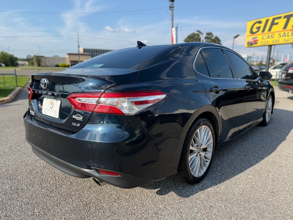 2020 Toyota Camry Image 5