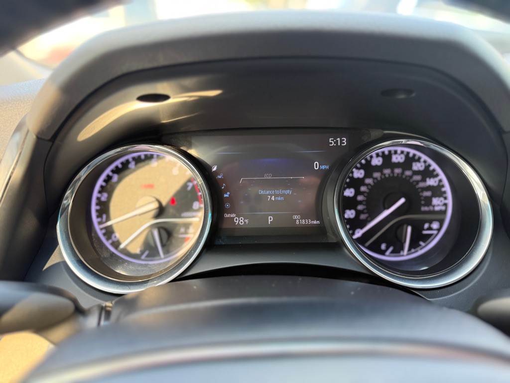 2020 Toyota Camry Image 18