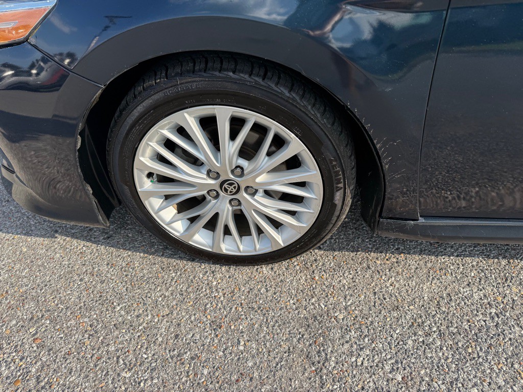 2020 Toyota Camry Image 24