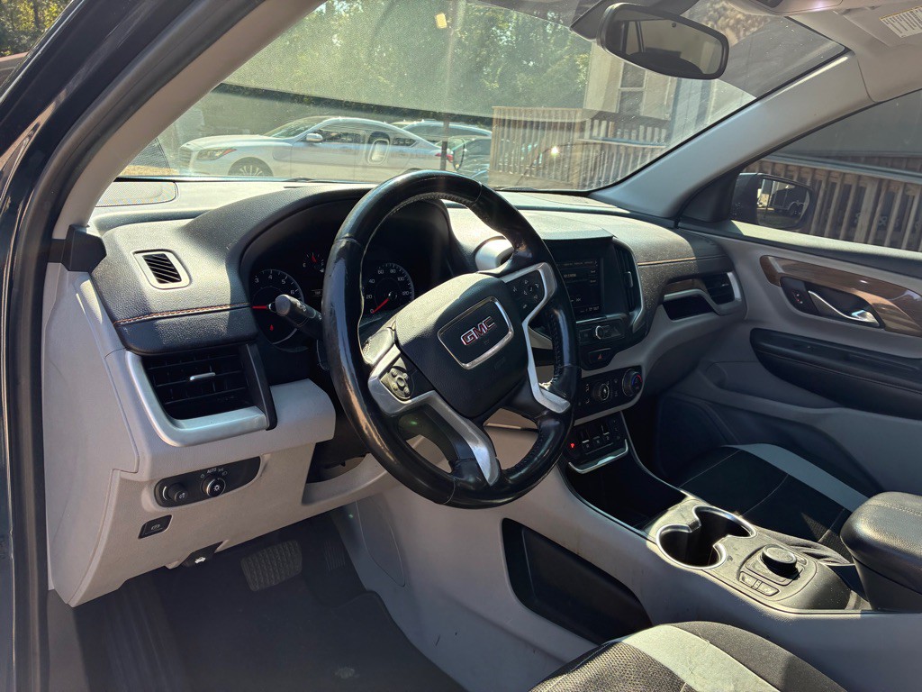 2018 GMC Terrain Image 9