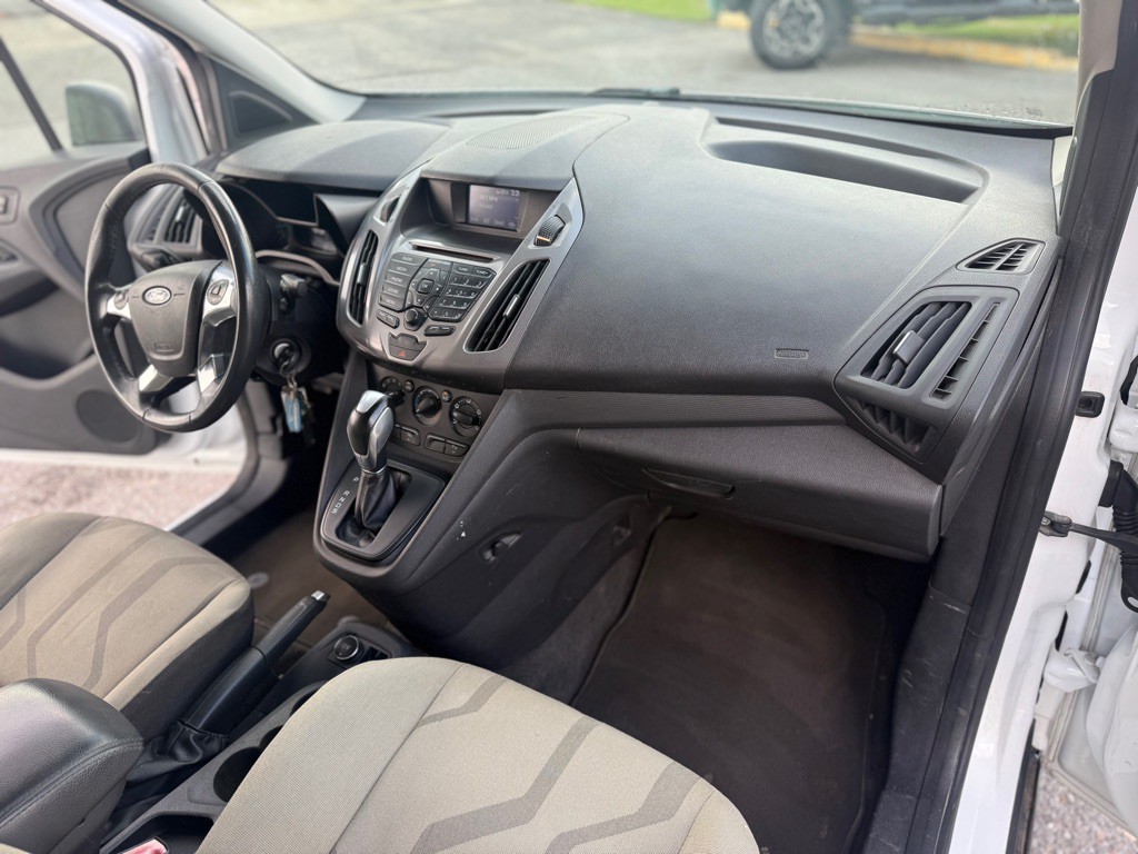 2015 Ford Transit Connect Image 12