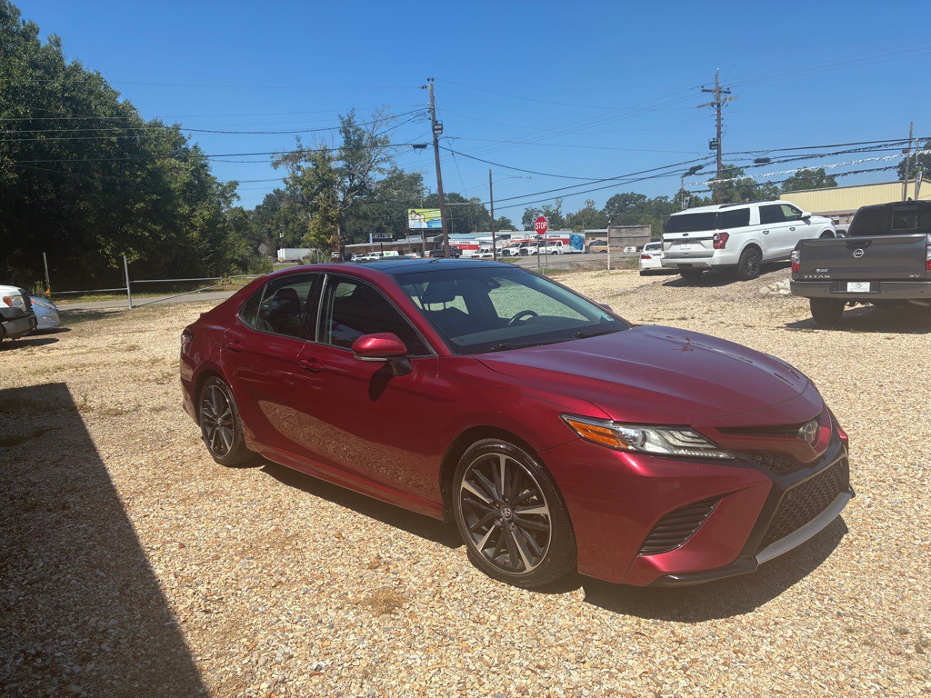 2018 Toyota Camry Image 3