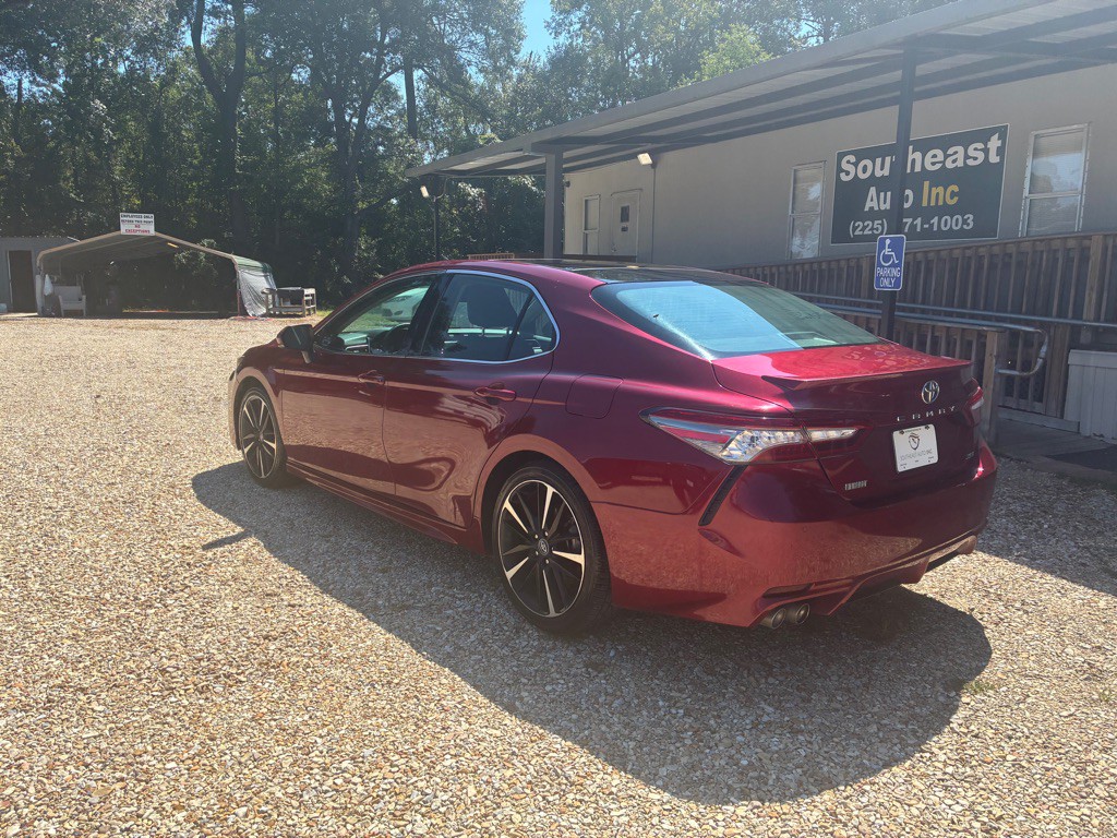 2018 Toyota Camry Image 7