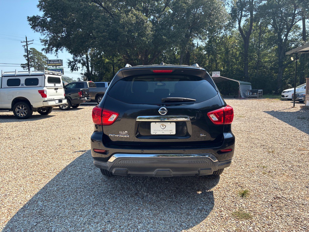 2018 Nissan Pathfinder Image 6