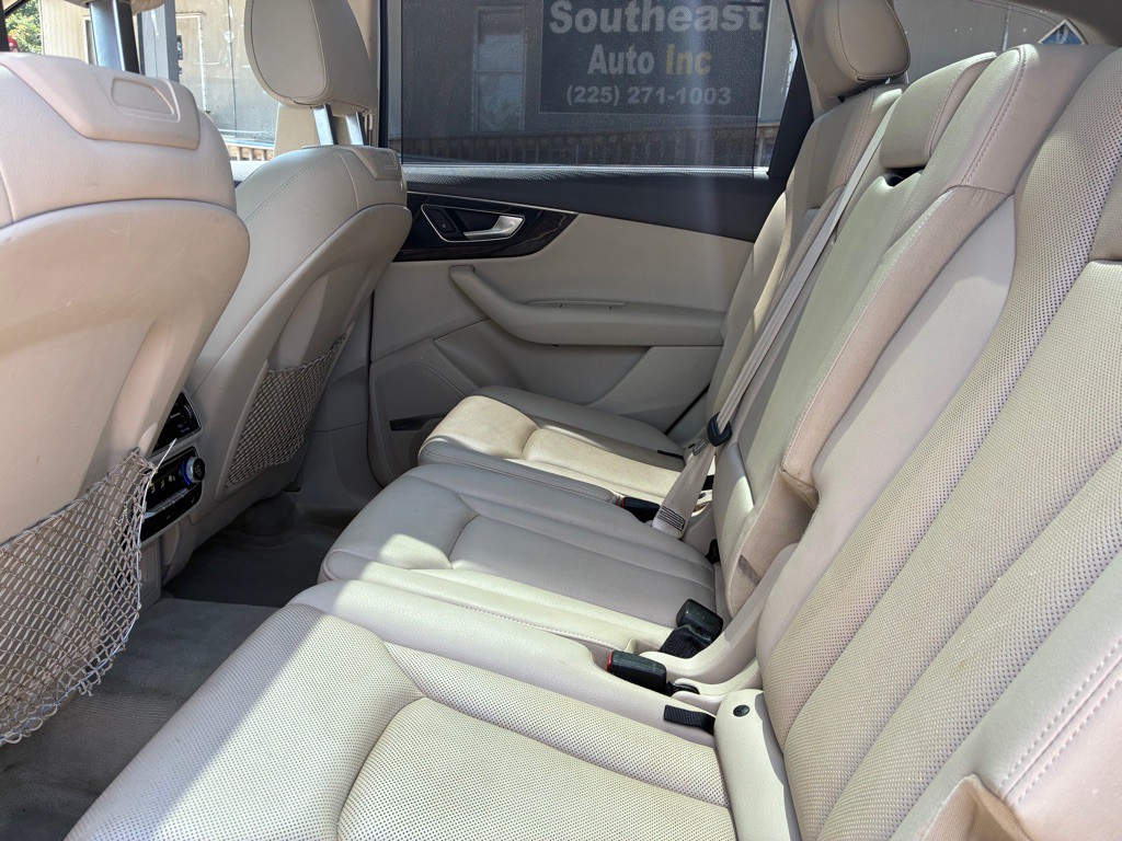 2018 Audi Q7 Image 18