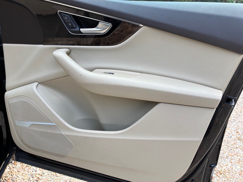 2018 Audi Q7 Image 31