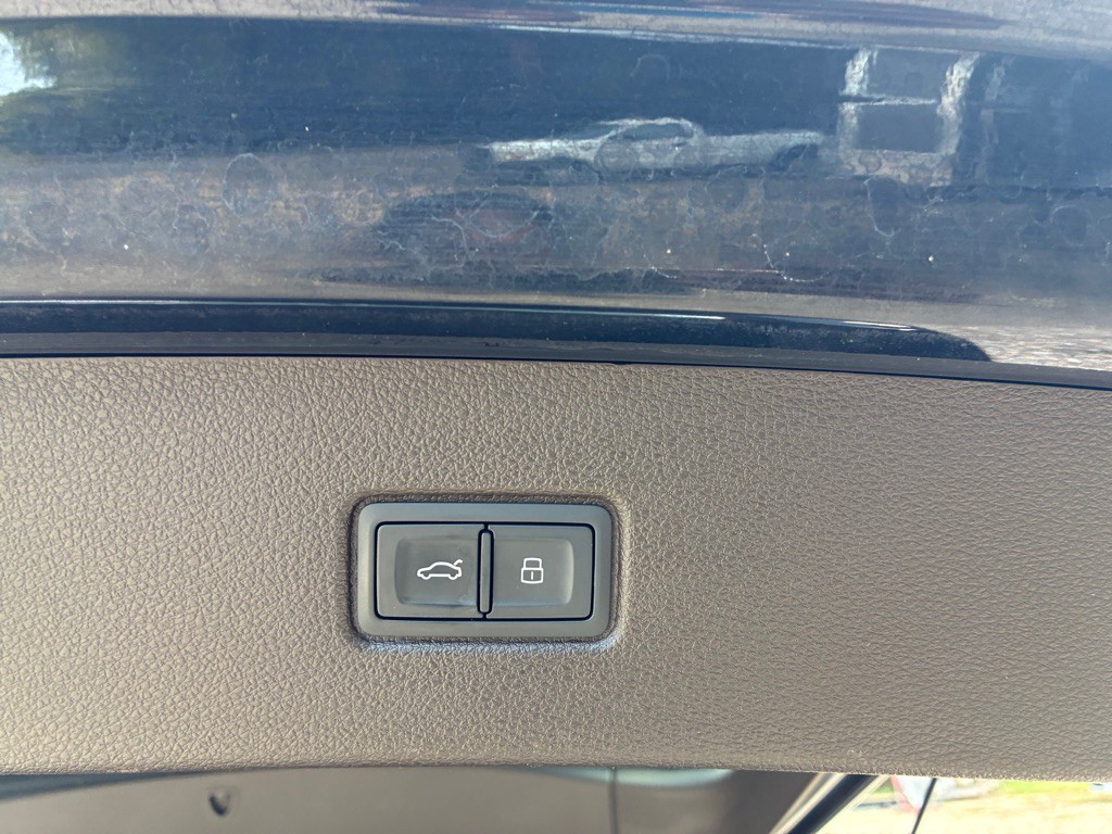 2018 Audi Q7 Image 26