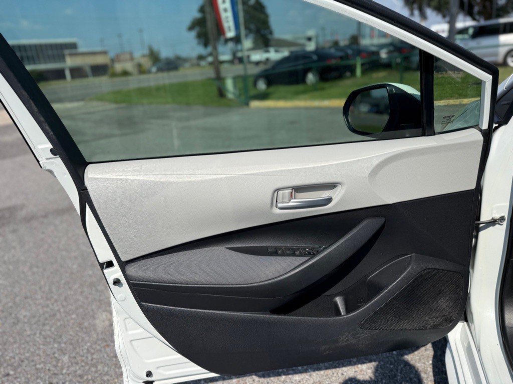 2021 Toyota Corolla Image 20