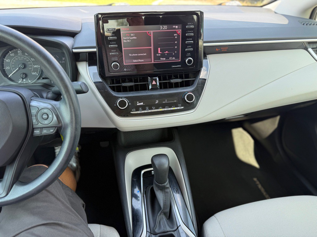 2021 Toyota Corolla Image 24