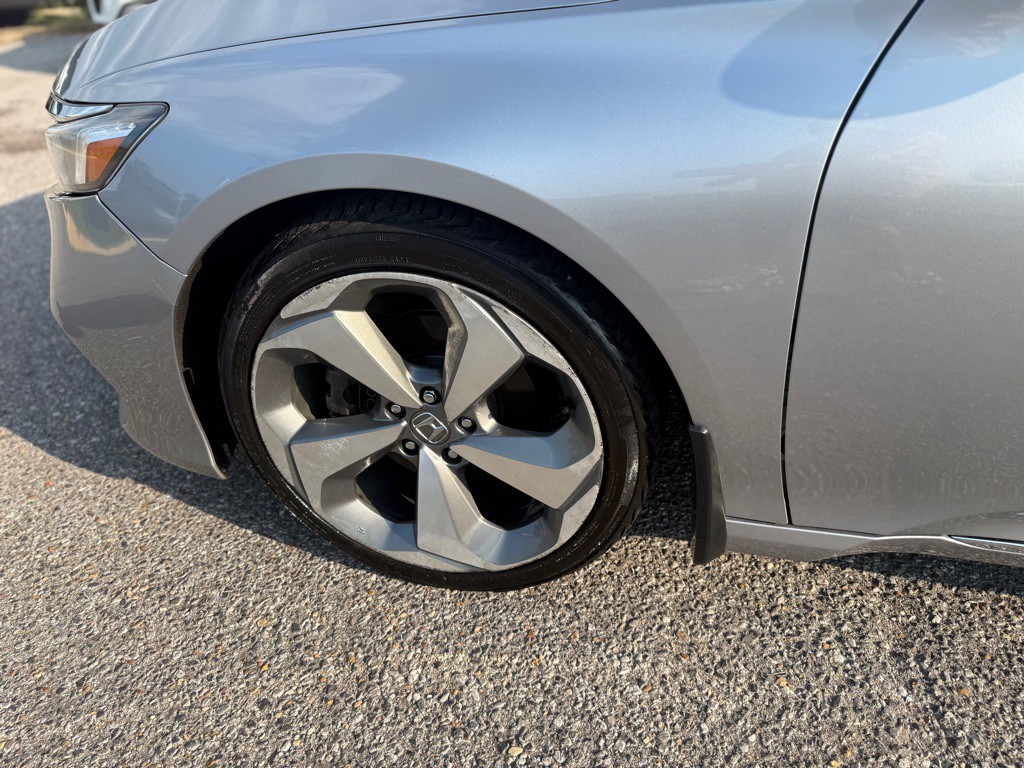 2018 Honda Accord Image 27