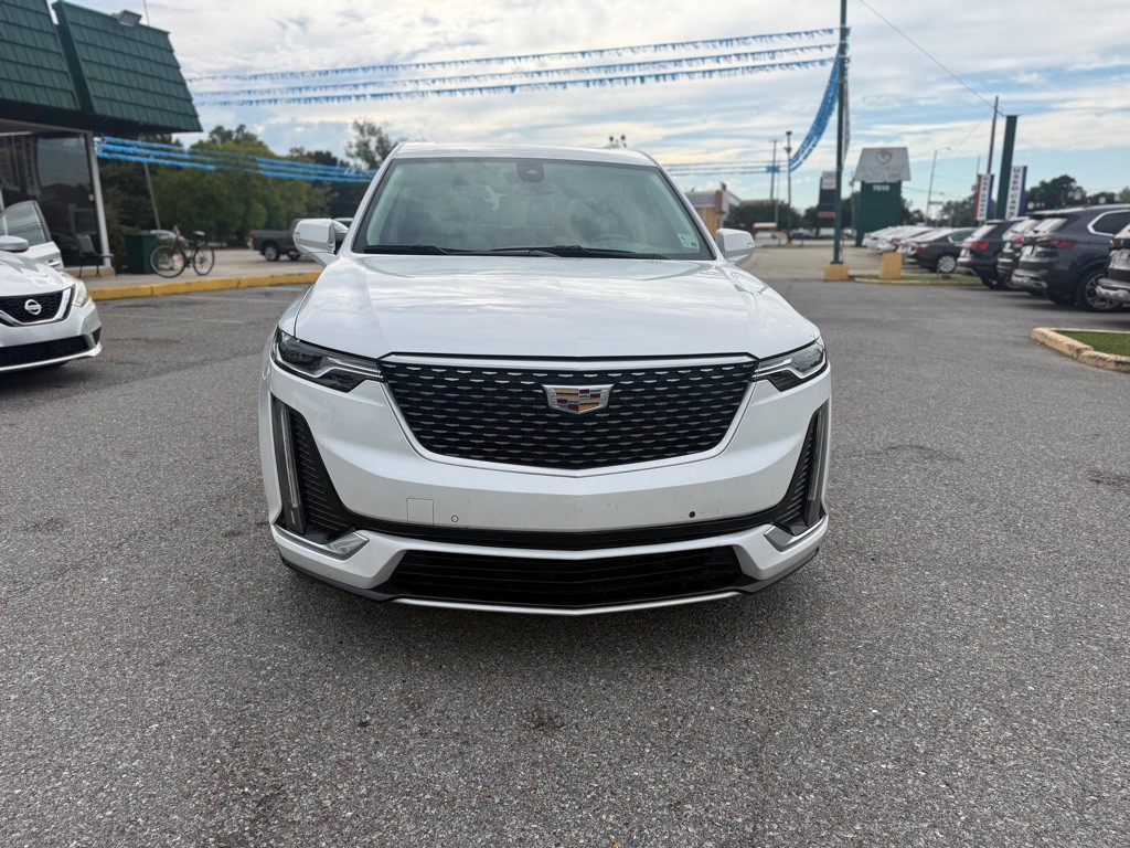 2020 Cadillac XT6 Image 2