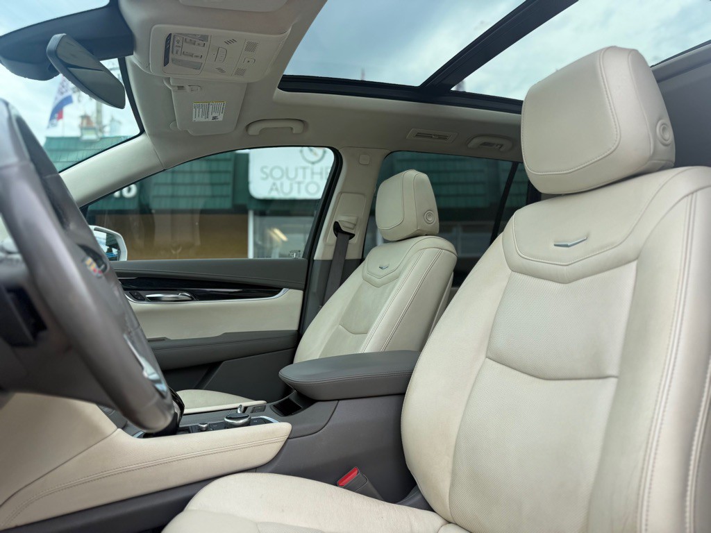 2020 Cadillac XT6 Image 12