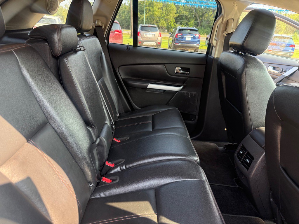 2014 Ford Edge Image 9