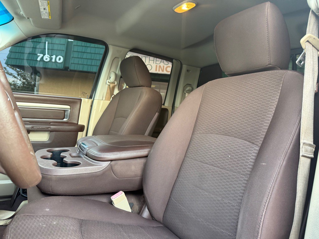 2017 RAM 1500 Image 10
