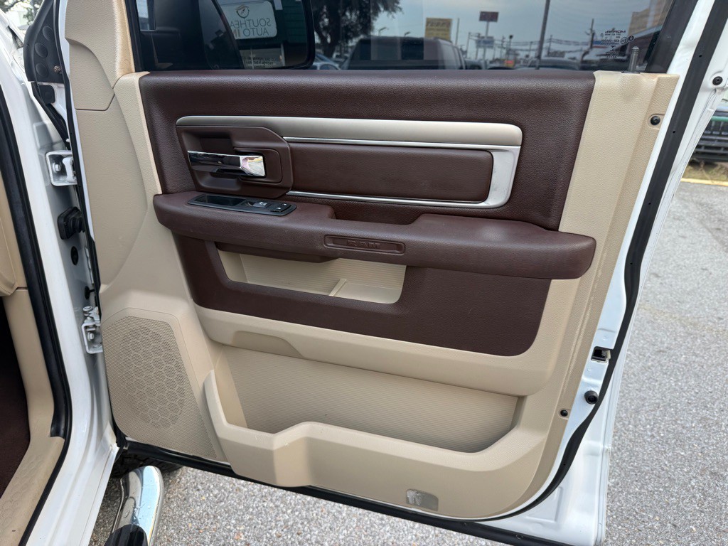 2017 RAM 1500 Image 22