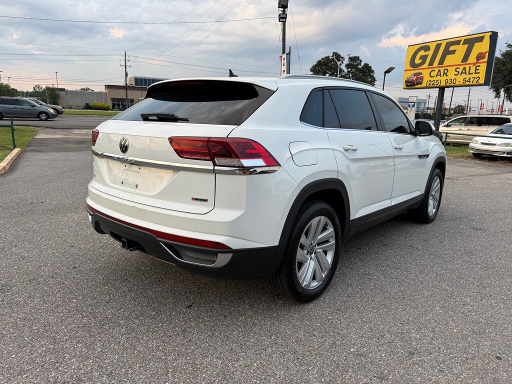 2020 Volkswagen Atlas Cross Sport Image 5