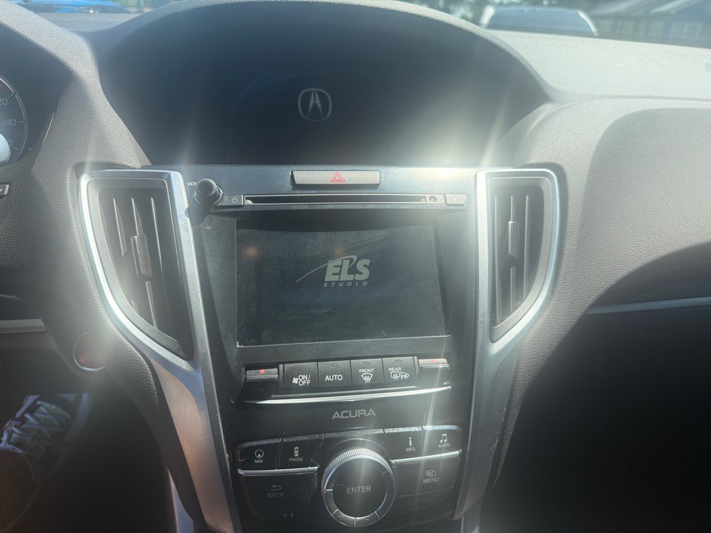 2015 Acura TL Image 14