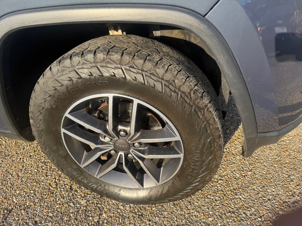 2019 Jeep Grand Cherokee Image 41