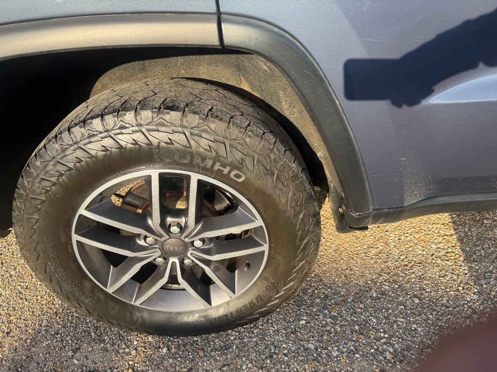 2019 Jeep Grand Cherokee Image 42