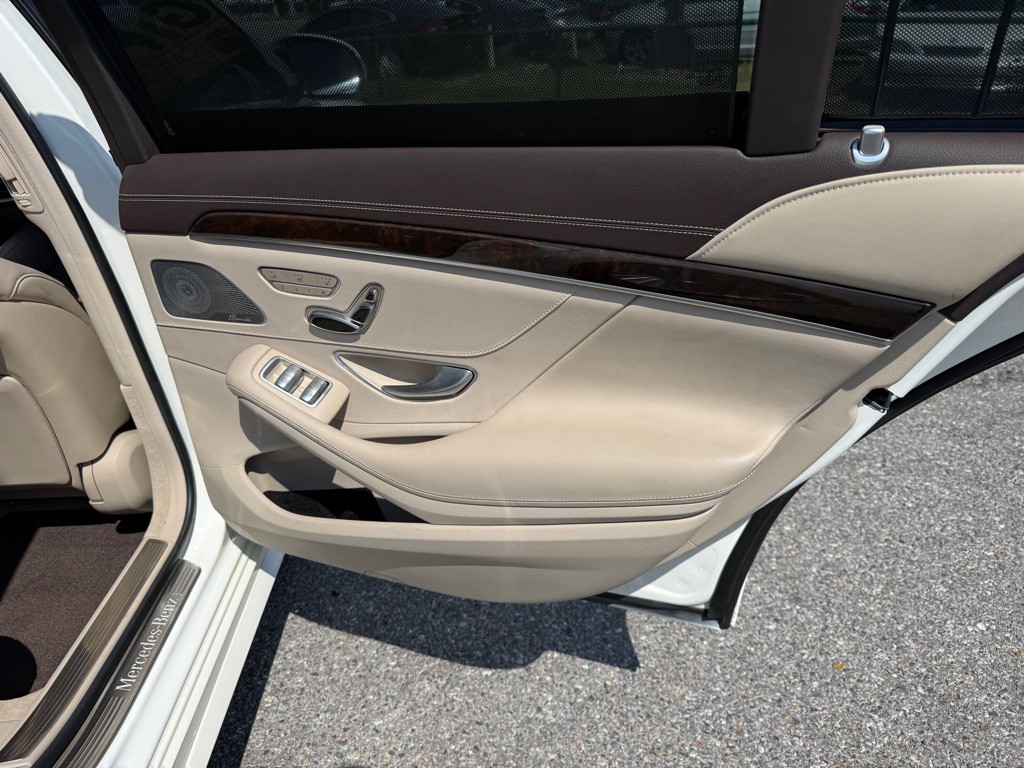 2019 Mercedes-Benz S-Class Image 24