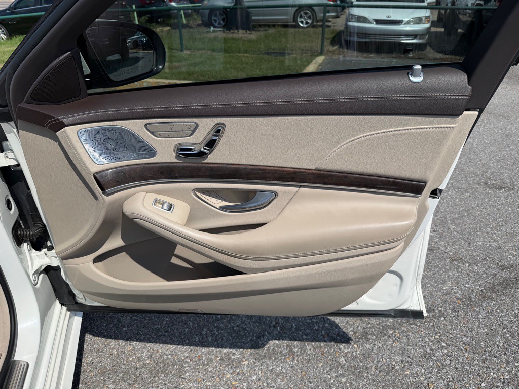 2019 Mercedes-Benz S-Class Image 25