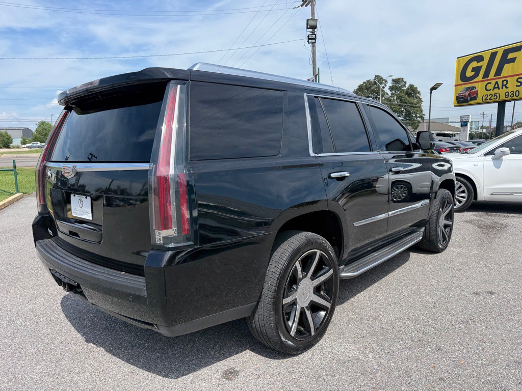 2016 Cadillac Escalade Image 5