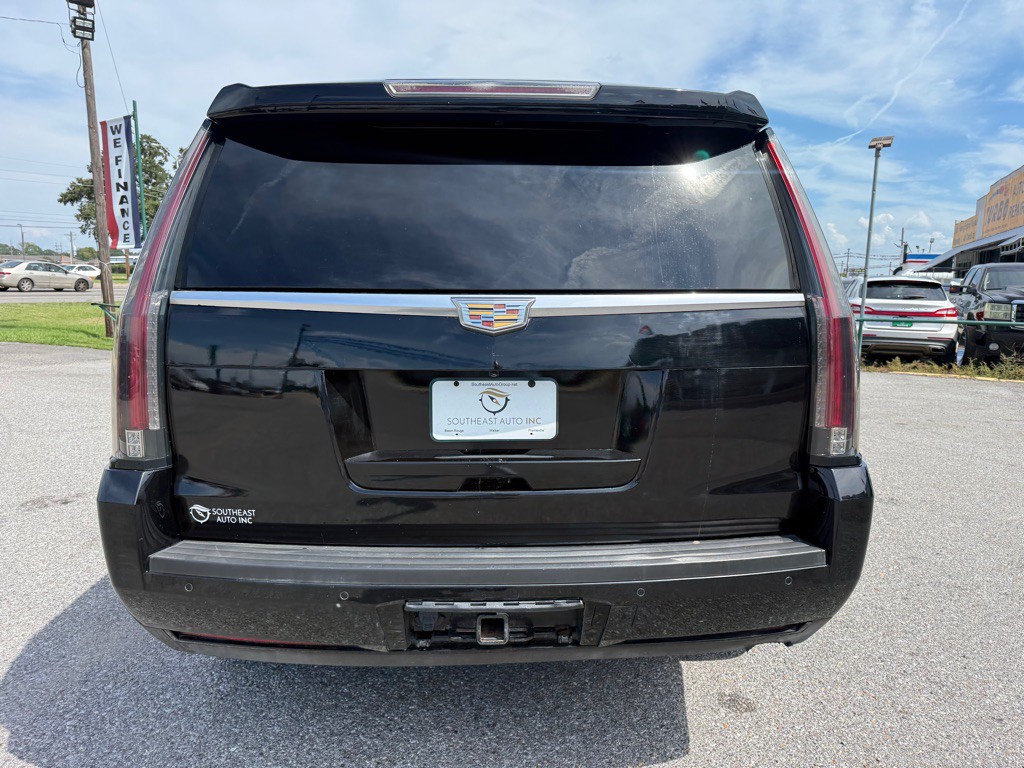 2016 Cadillac Escalade Image 6