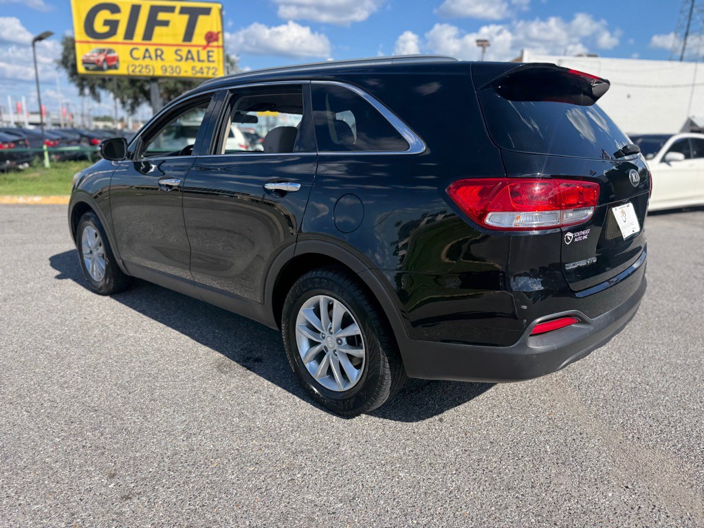 2018 Kia Sorento Image 7