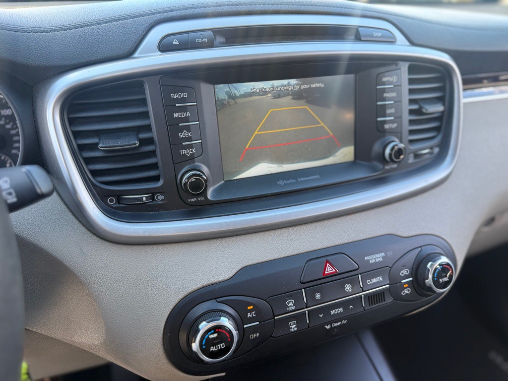 2018 Kia Sorento Image 23