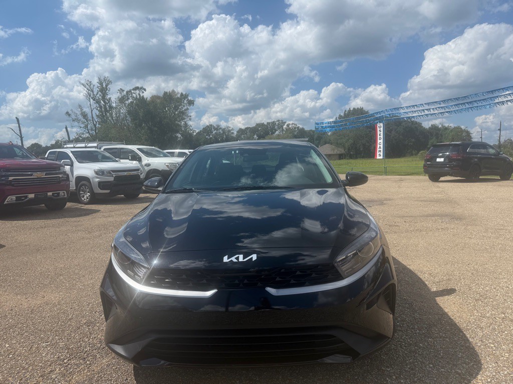 2024 Kia Forte Image 2