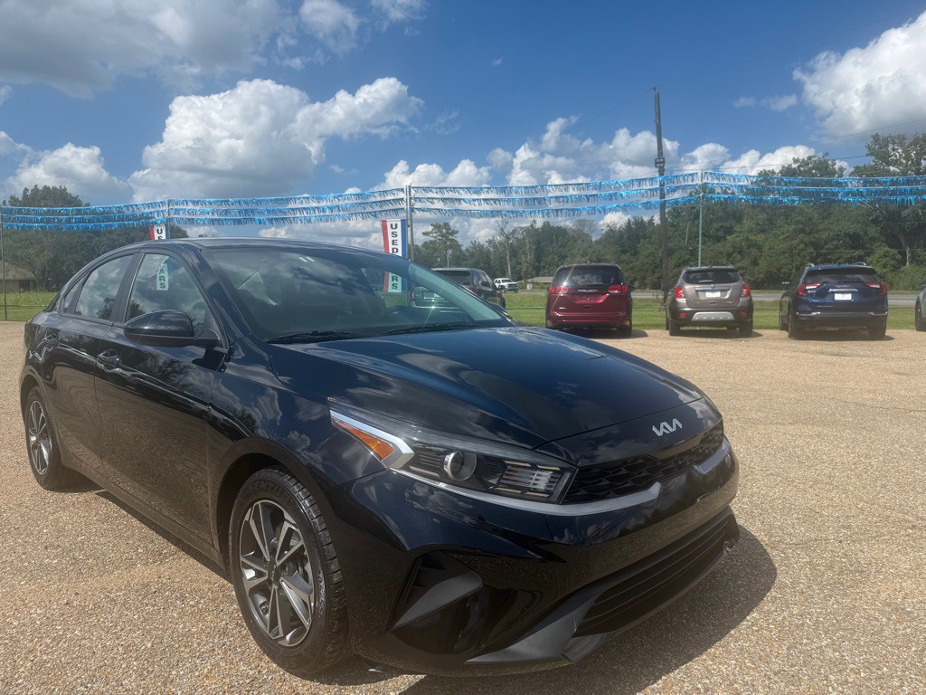 2024 Kia Forte Image 4