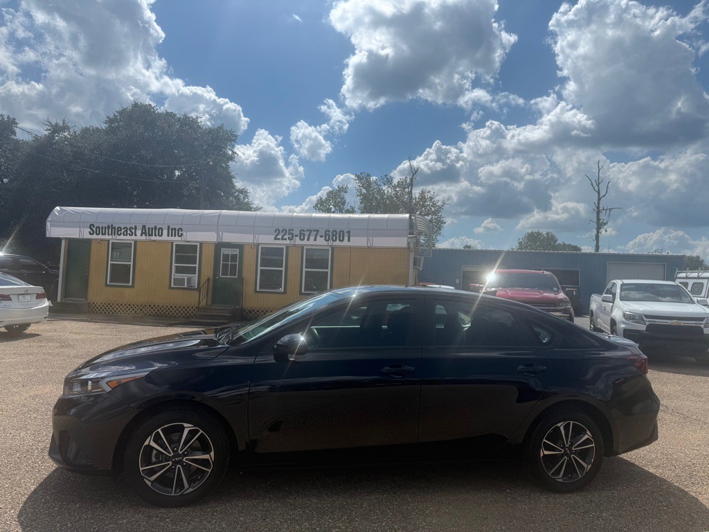 2024 Kia Forte Image 14