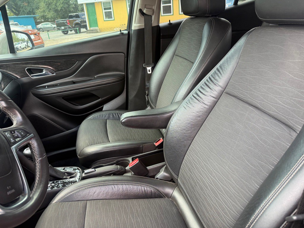2015 Buick Enclave Image 24