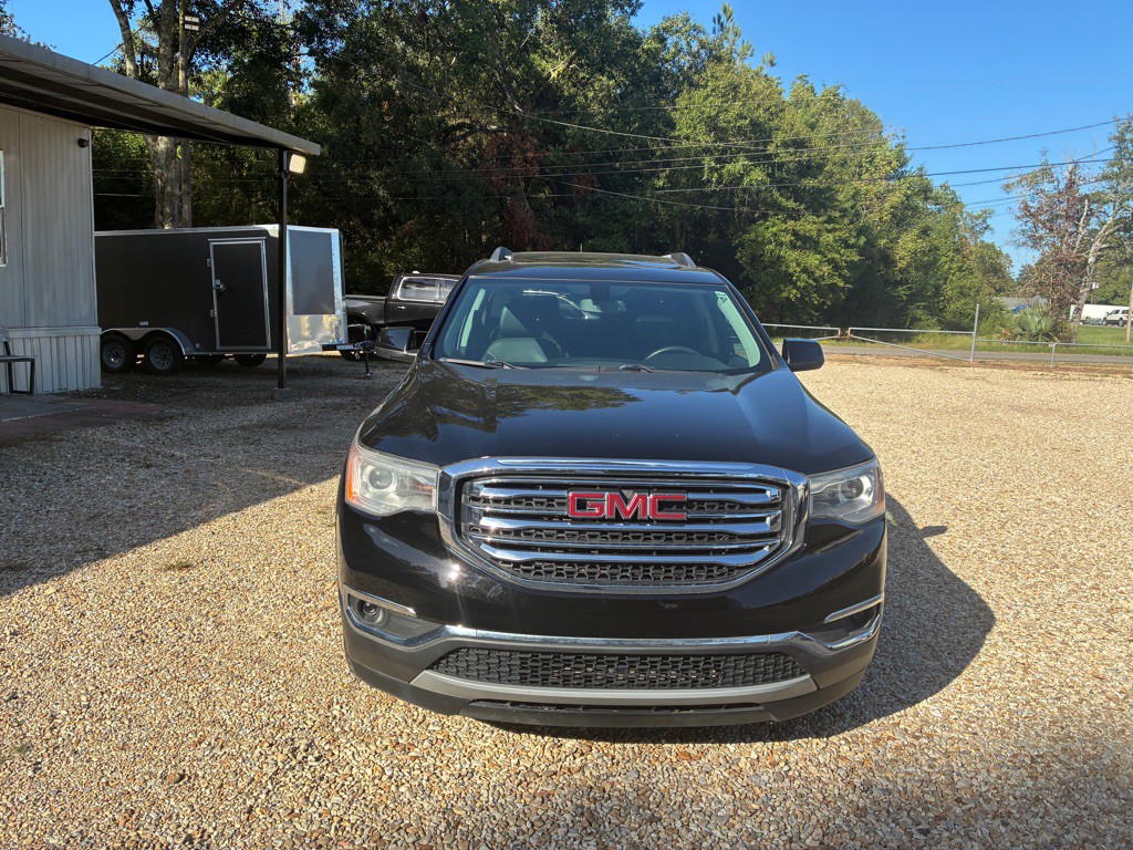 2017 GMC Acadia Image 2