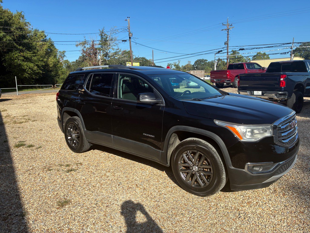 2017 GMC Acadia Image 3