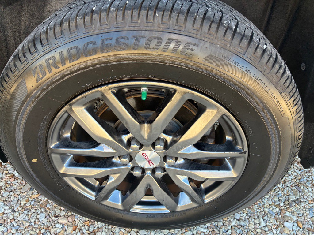 2017 GMC Acadia Image 31