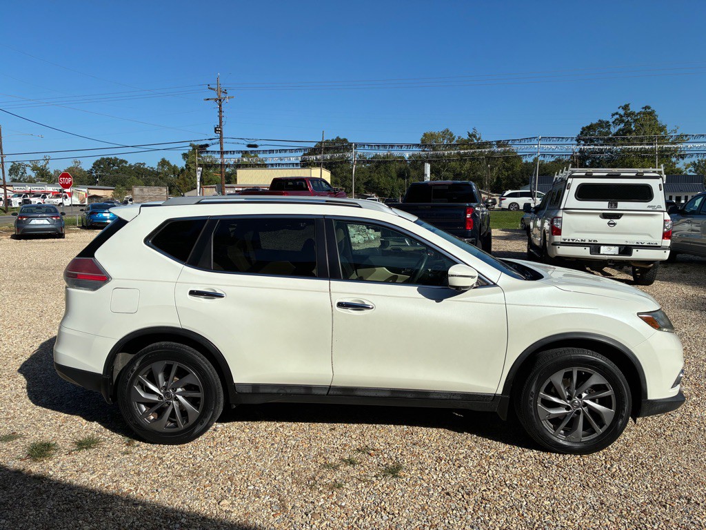 2016 Nissan Rogue Image 4