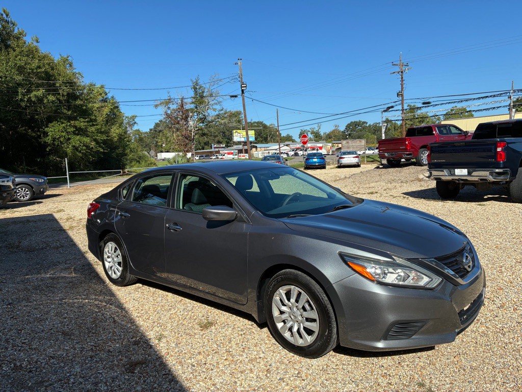 2018 Nissan Altima Image 3