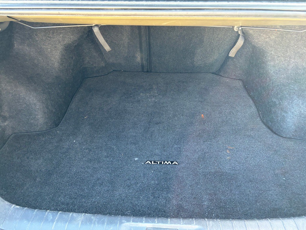 2018 Nissan Altima Image 13