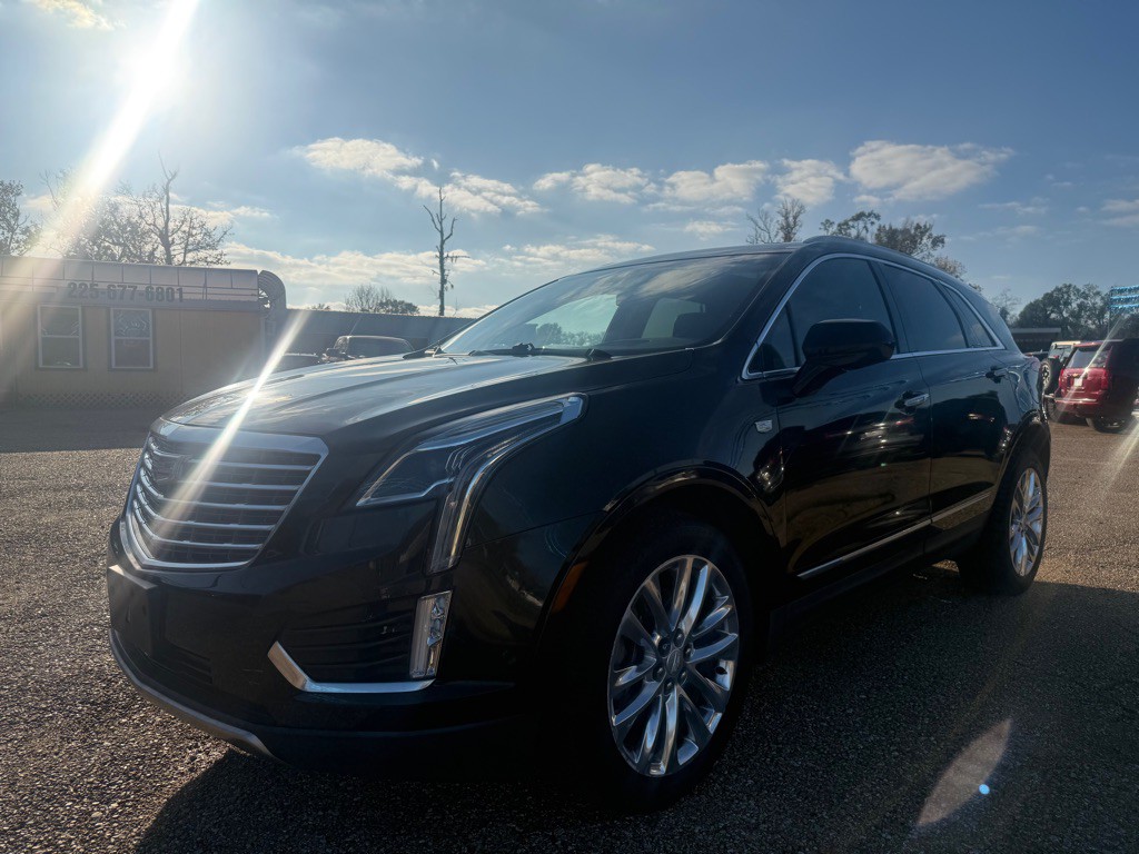 2017 Cadillac XT5 Image 2
