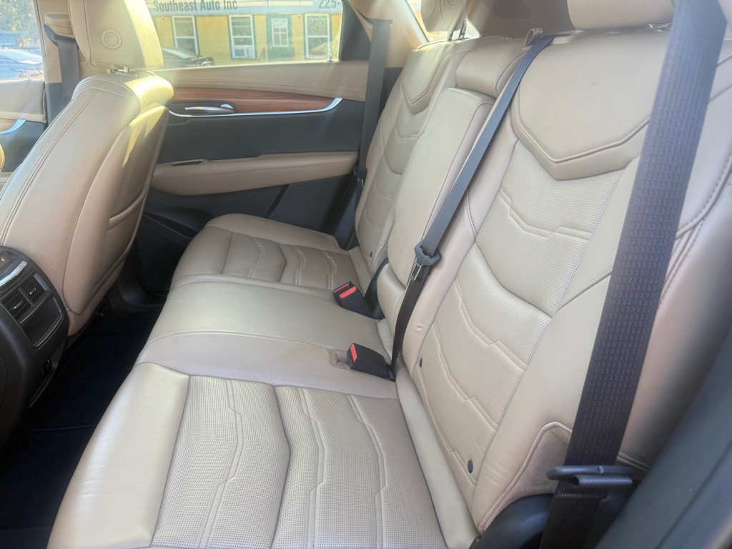 2017 Cadillac XT5 Image 7