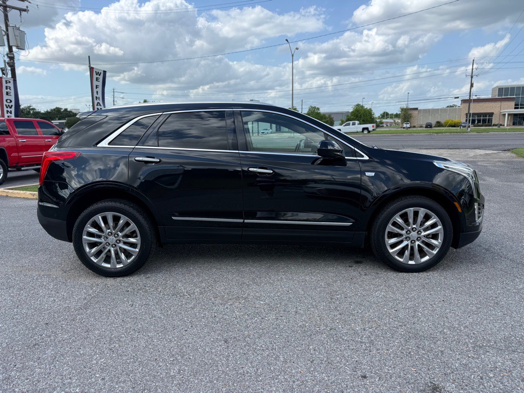 2017 Cadillac XT5 Image 4