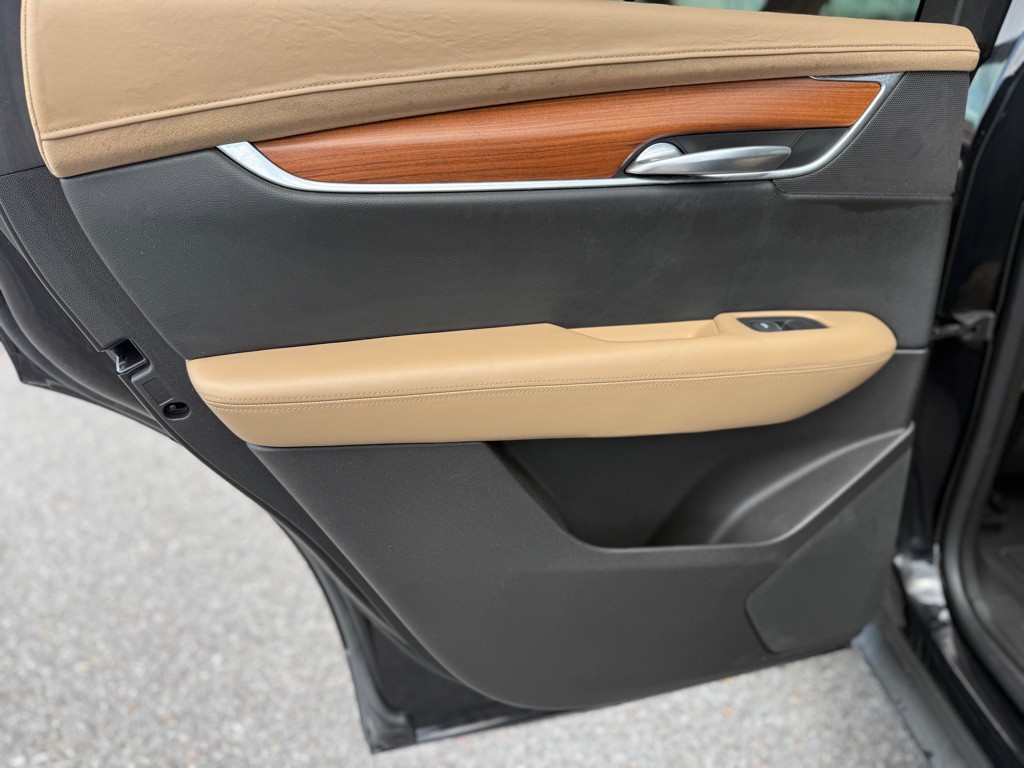 2017 Cadillac XT5 Image 23