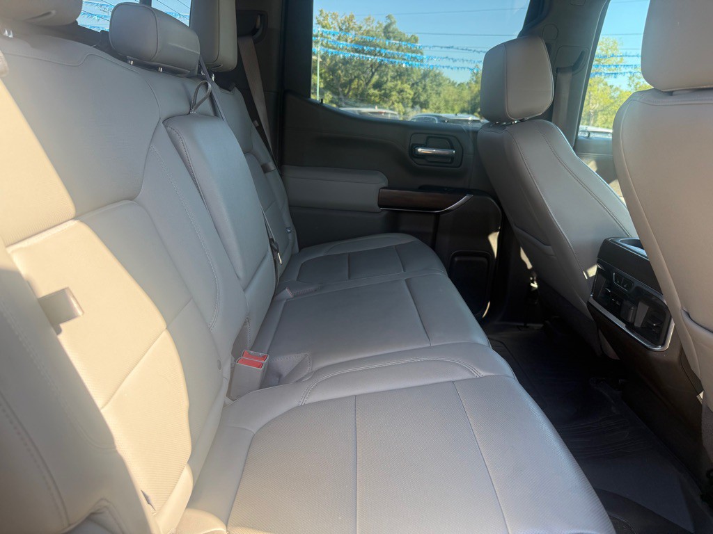 2020 GMC Sierra Image 11