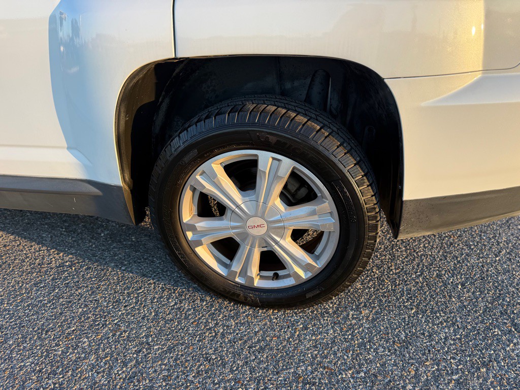 2016 GMC Terrain Image 25
