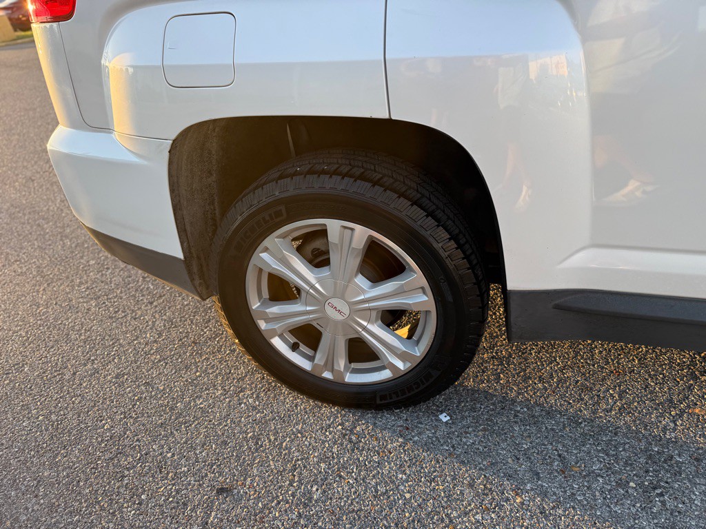 2016 GMC Terrain Image 26