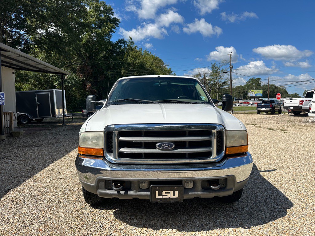 2001 Ford F-250 Image 2
