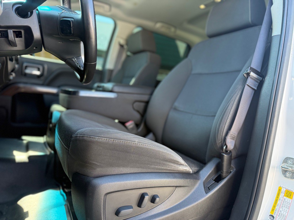 2017 GMC Sierra Image 9