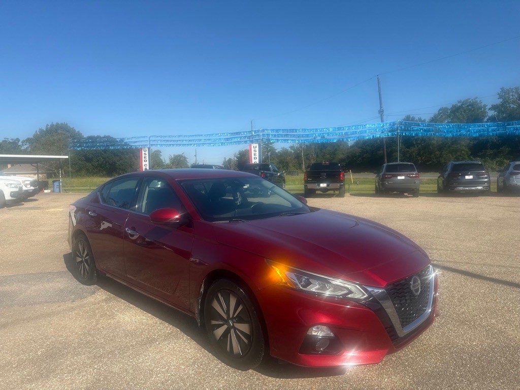 2019 Nissan Altima Image 3